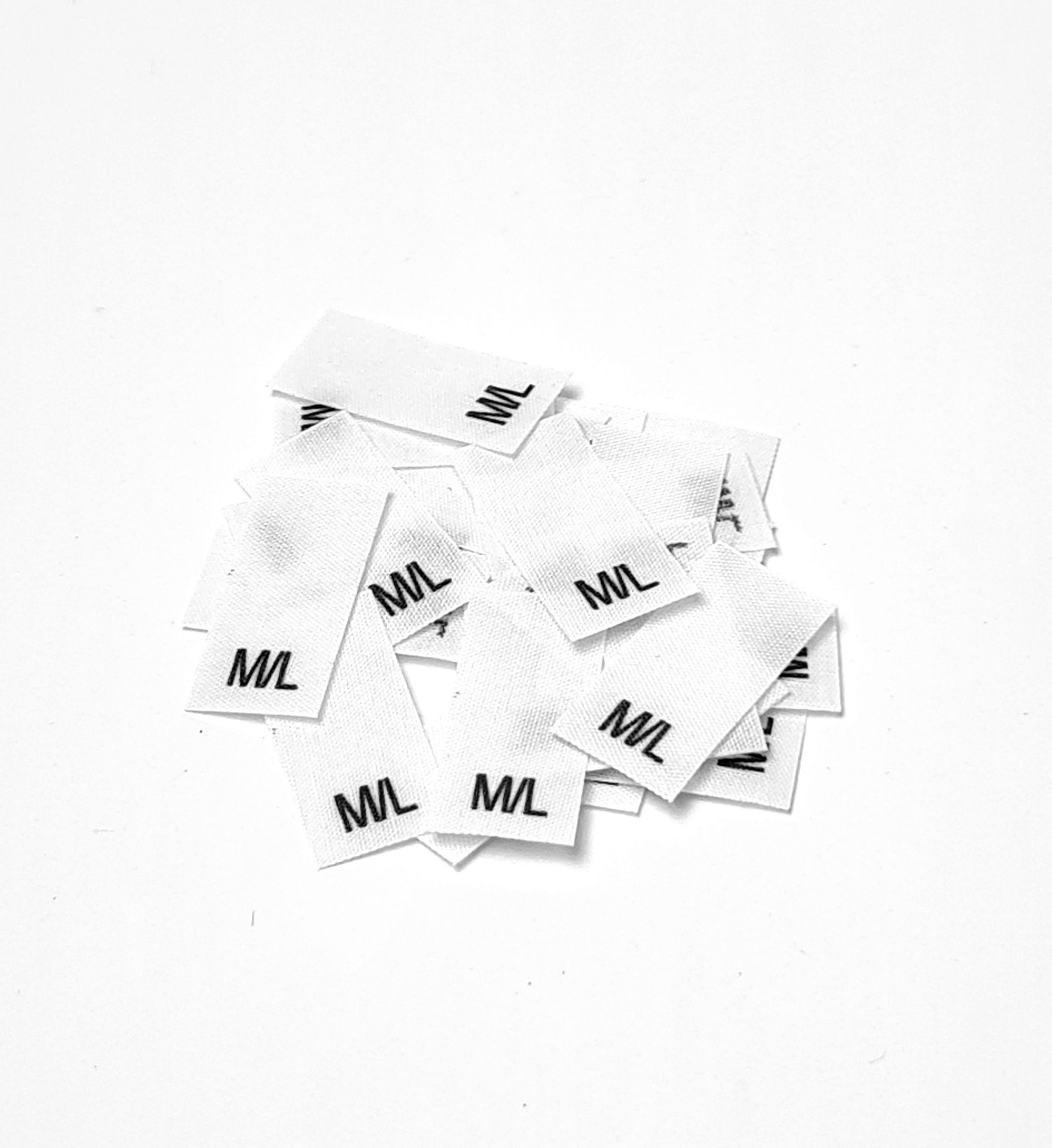 25 St. Textiletiketten  Größe M/L auf Mischband