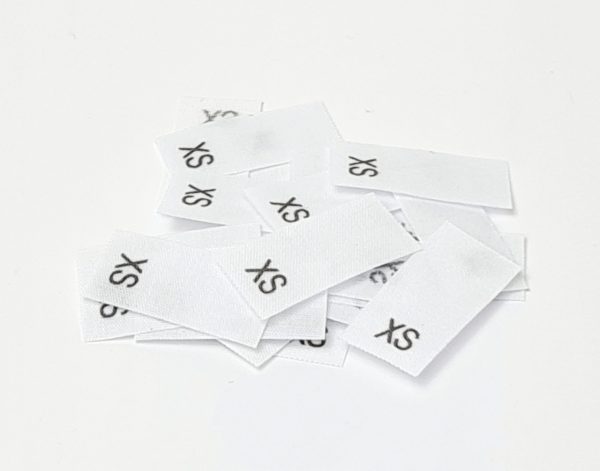 25 St. Textiletiketten  Größe XS auf Mischband